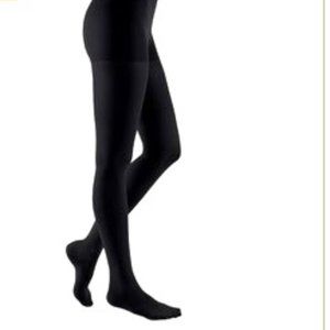 Compression Panty hose 20-30 MMHG/Size III